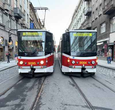 FOTO: Zkušební jízdy z...