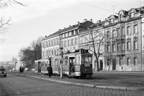 Tramvaje mevro na nábřeží z přelomu 40. a 50. let 20. století | Foto: archiv DPP